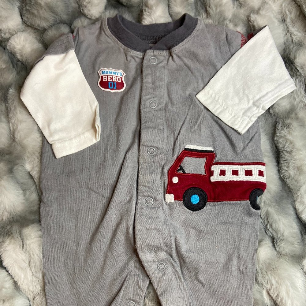 ⭐️10/$10 Child of Mine Infant Outfit 0-3m